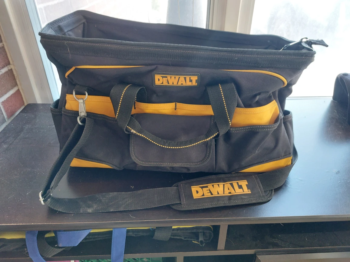 Dewalt tool bag - photo 4