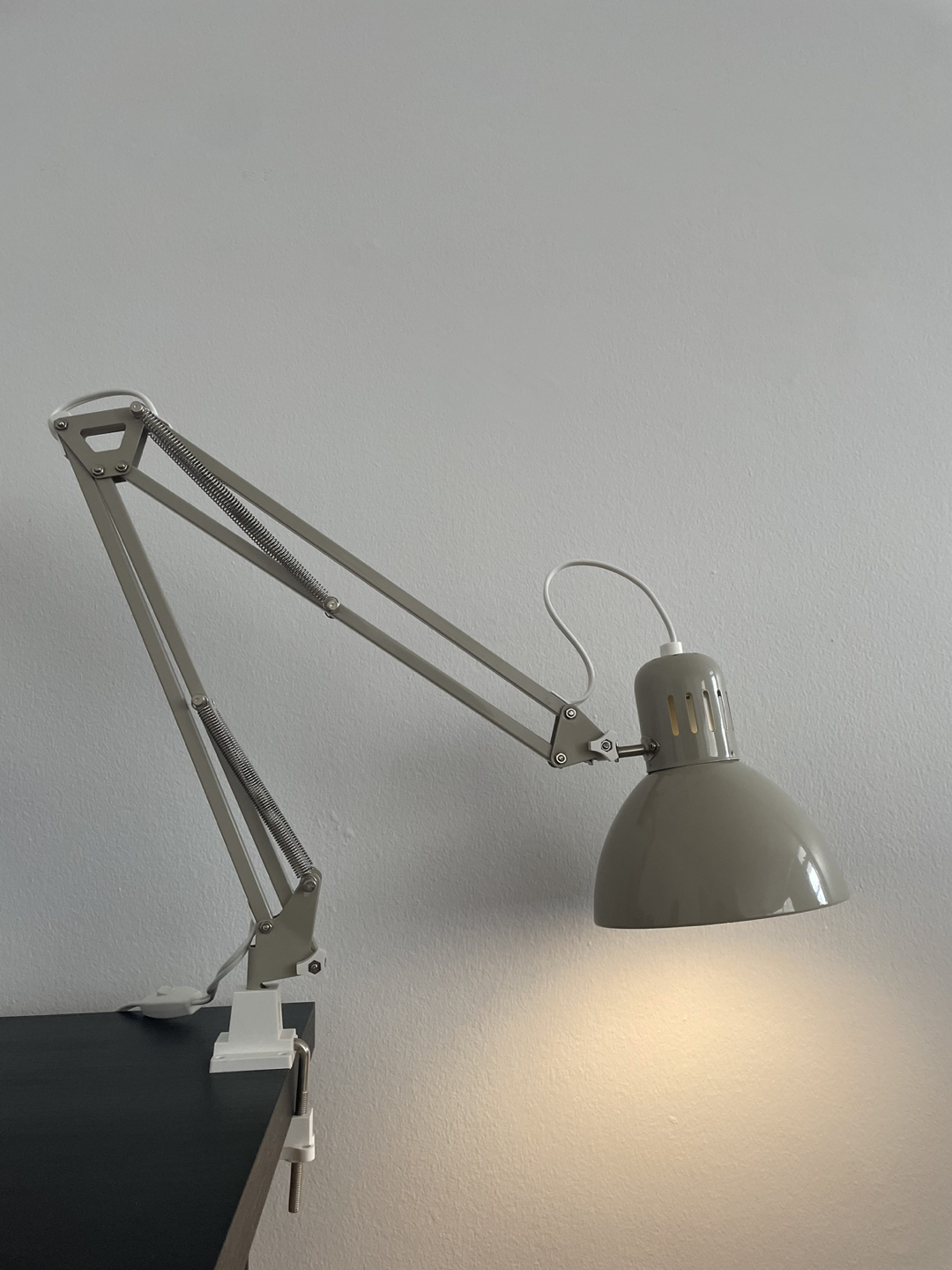 TERTIAL Work lamp, beige plus Smart bulb - photo 2