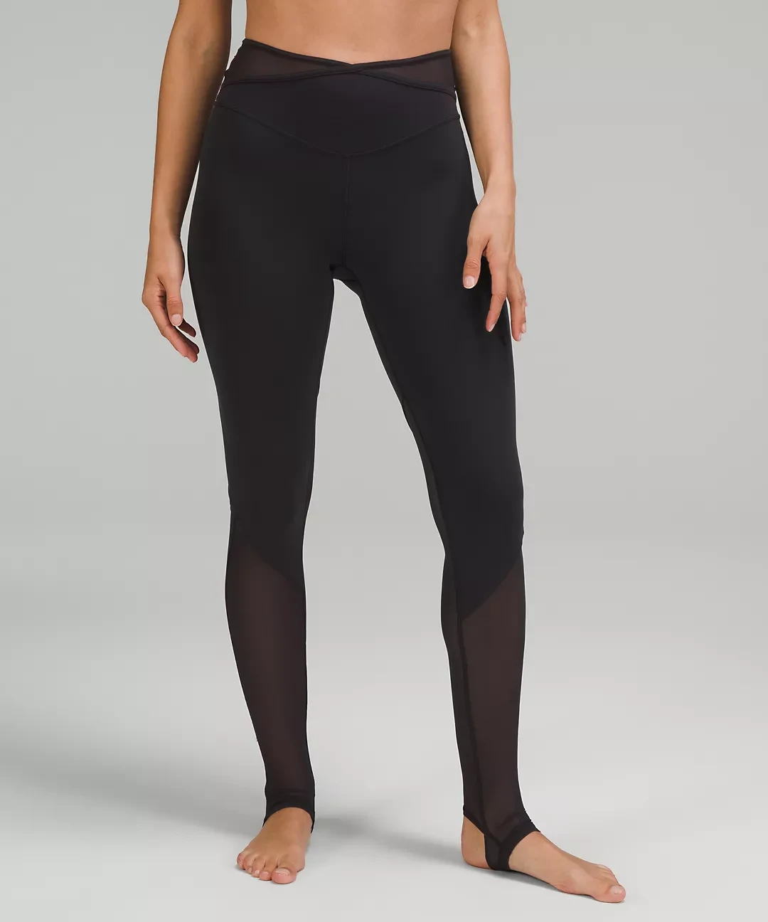 Lululemon
Nulu and Crisscross Mesh Stirrup Tights (Size 14) thumbnail