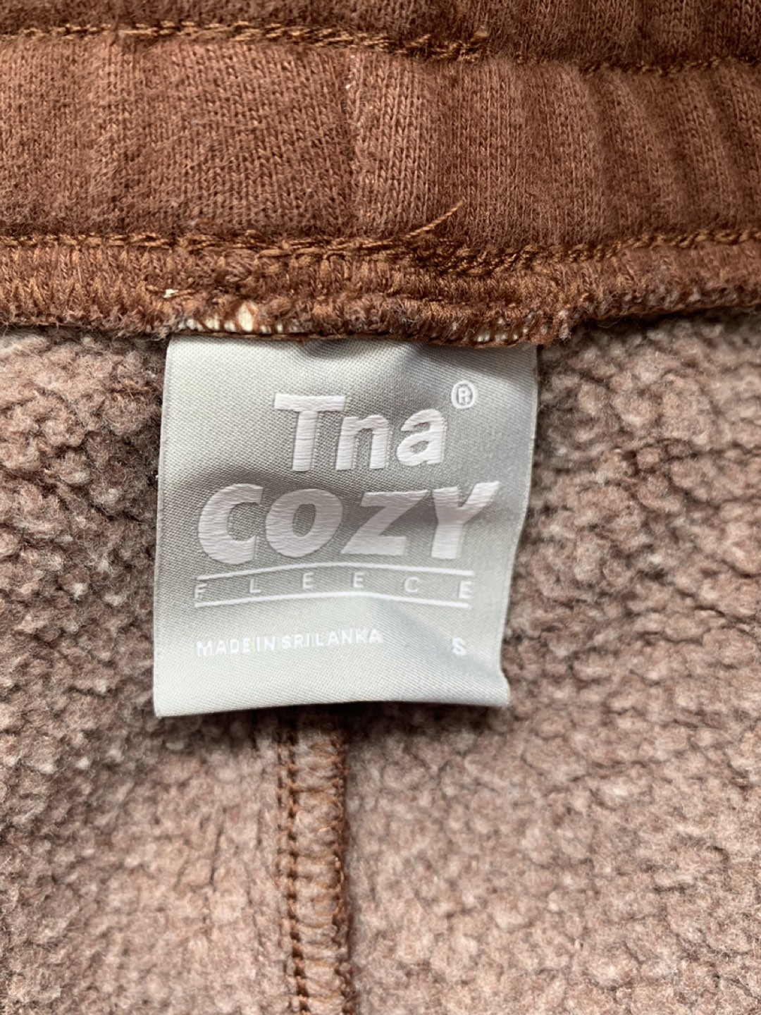 Aritzia TNA Cozy Fleece Sweatpants (all listings bogo half off!) - photo 4