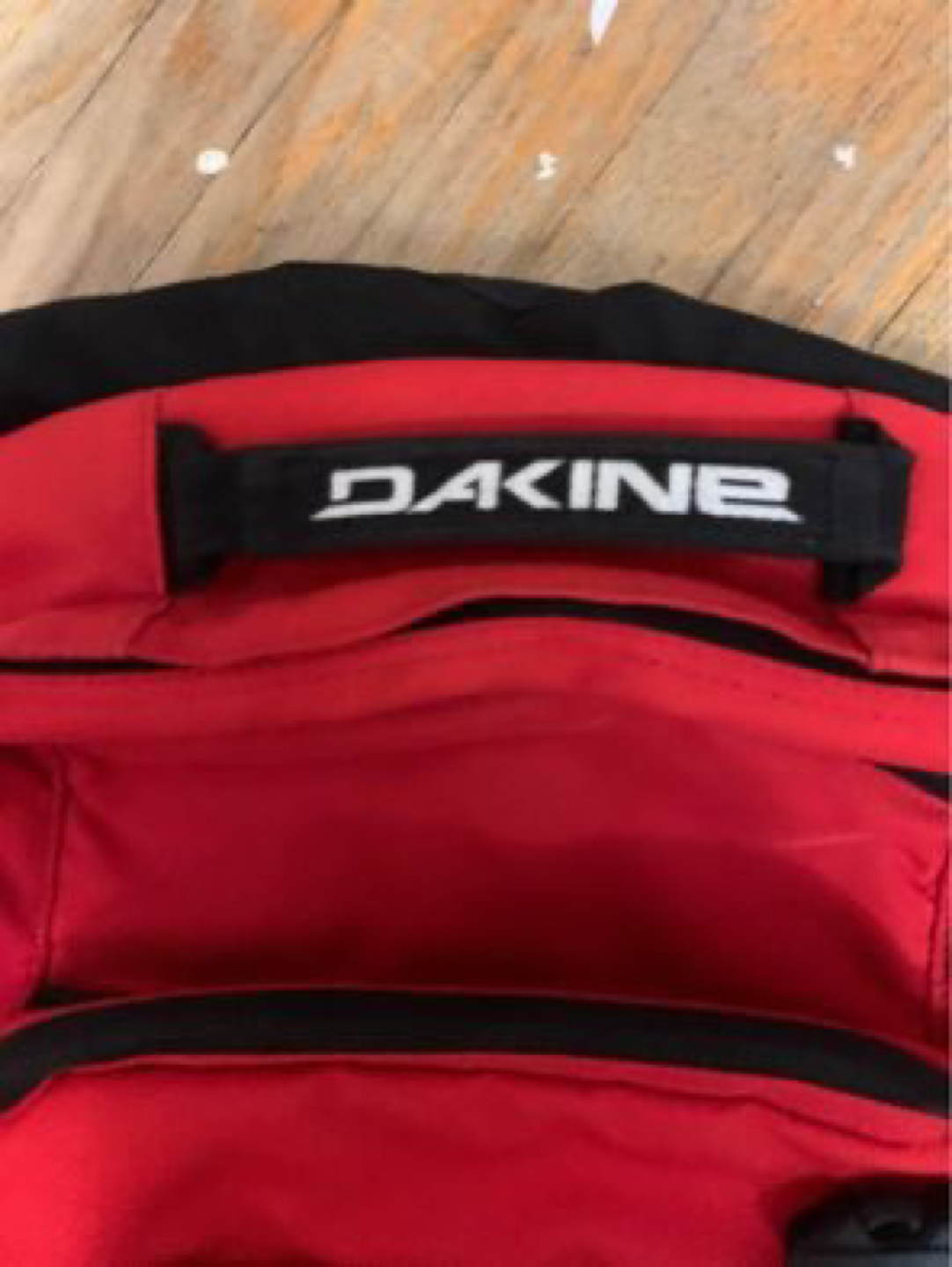 Red Backpack 🏀 image indicator(6)