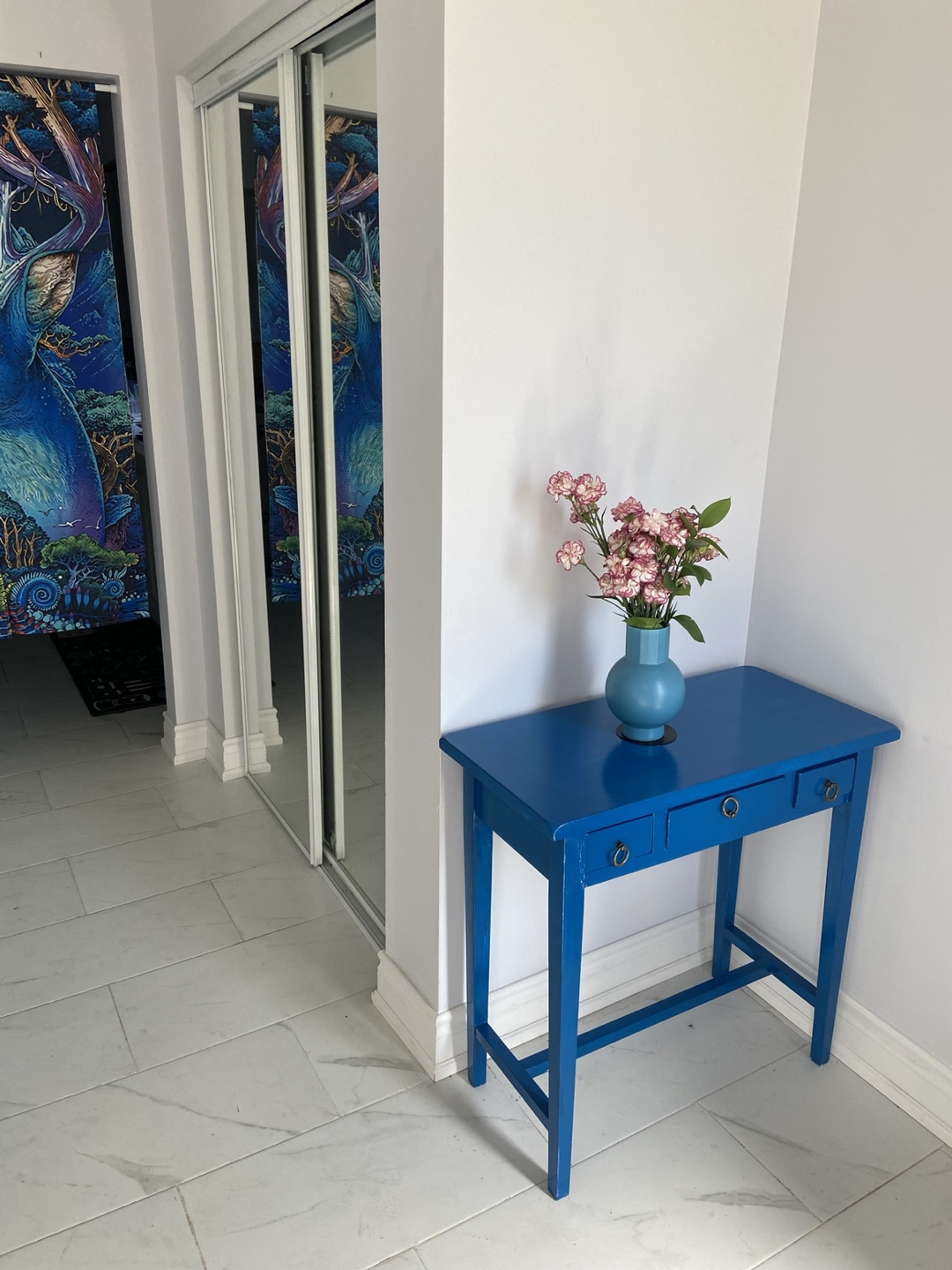 Entrance wooden table with 3 drawers - photo 2