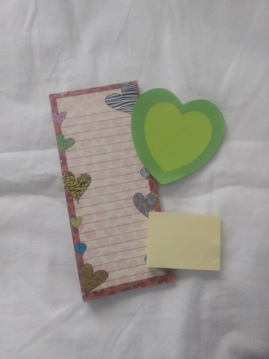Assorted Notepads #freecycle thumbnail