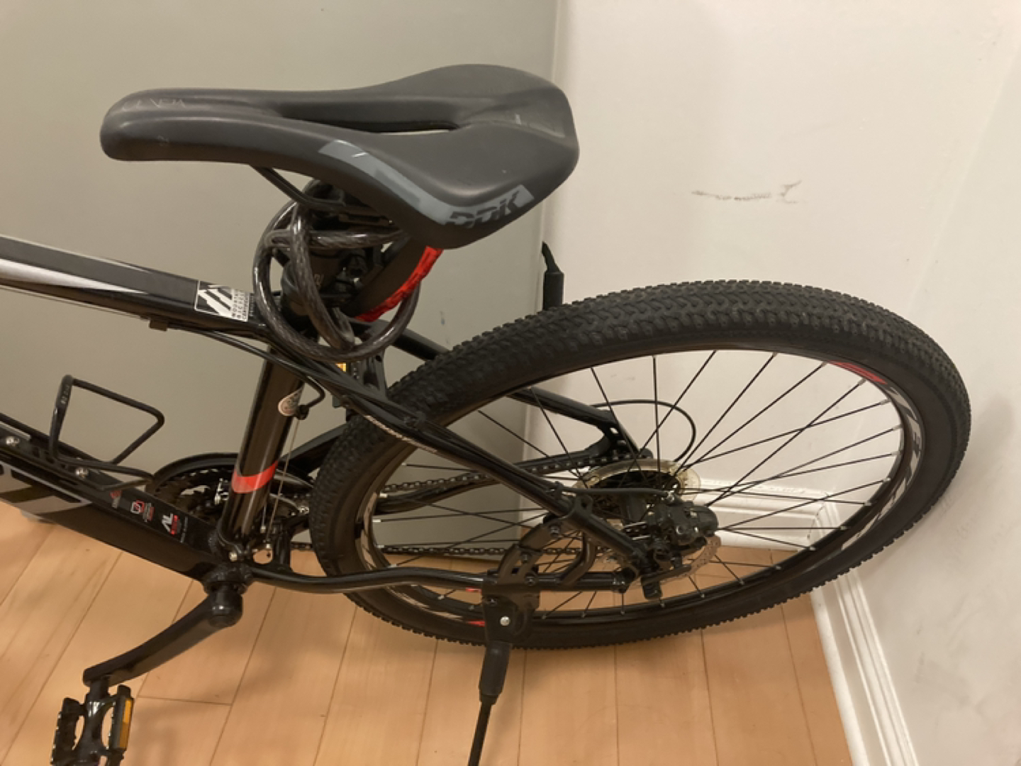 Rarely used (Adult) bicycle - photo 2