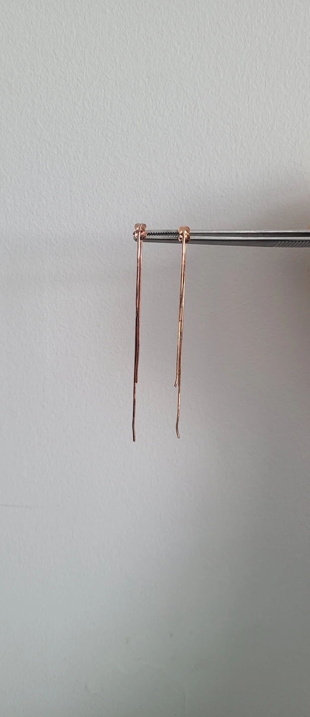 Sleek layered earings image indicator(3)