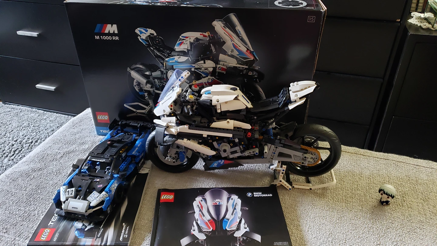 LEGO Technic BMW M 1000 RR 42130 Model and McClaren - photo 5