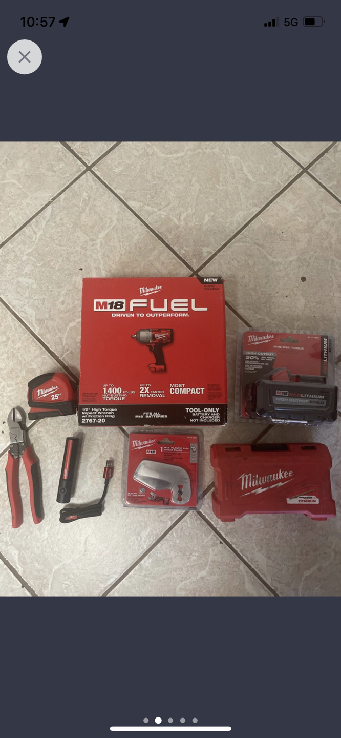 Milwaukee/DeWalt Tools/Jump Starters - photo 4