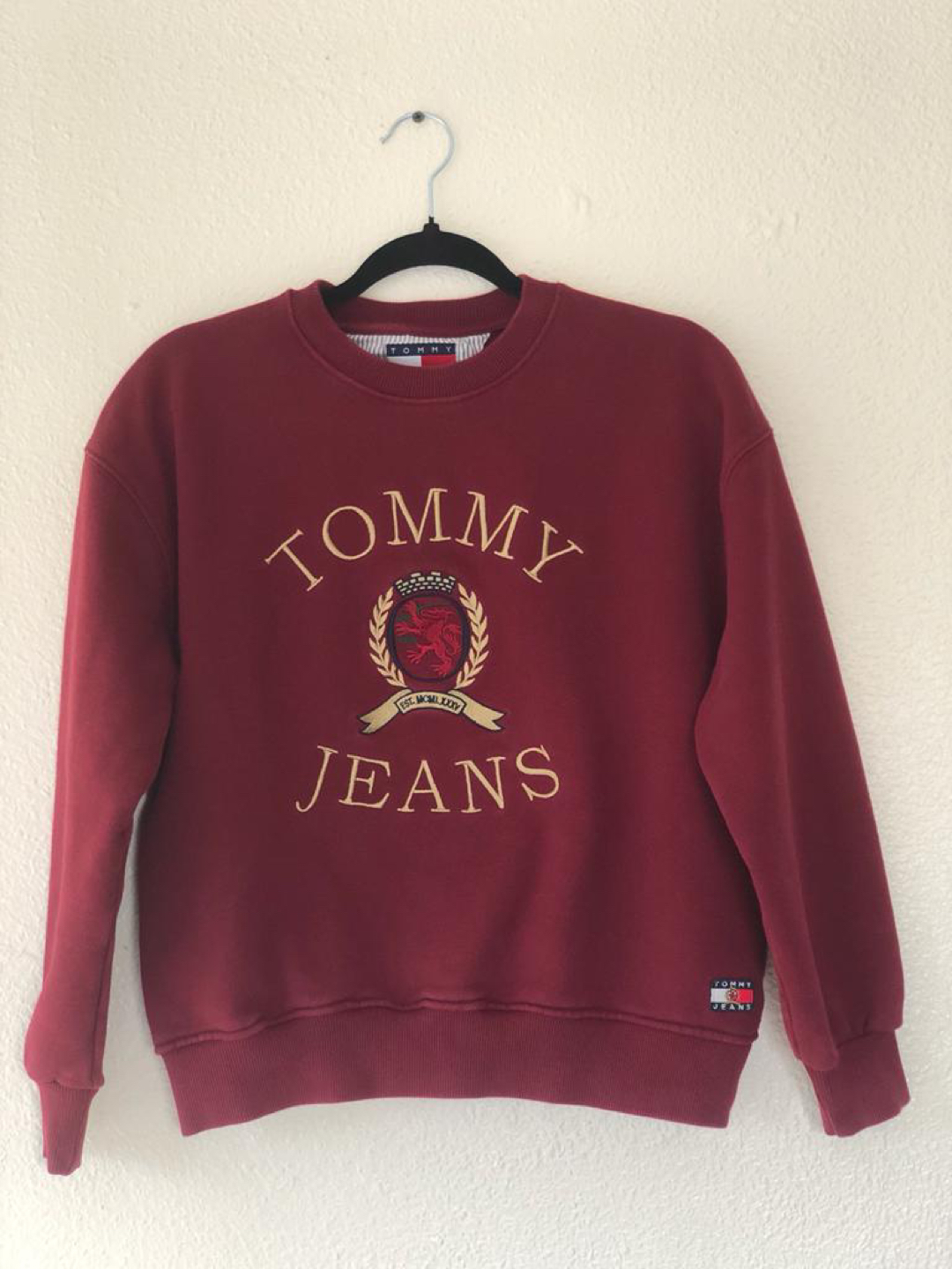 Vintage Tommy Jeans sweatshirt, size small, authentic, unisex