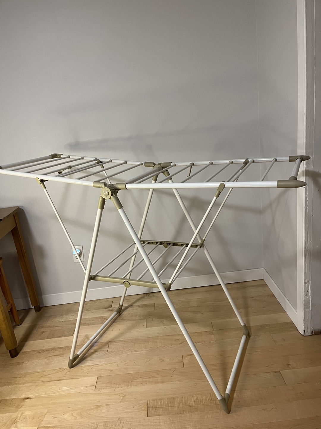 Foldable dry rack