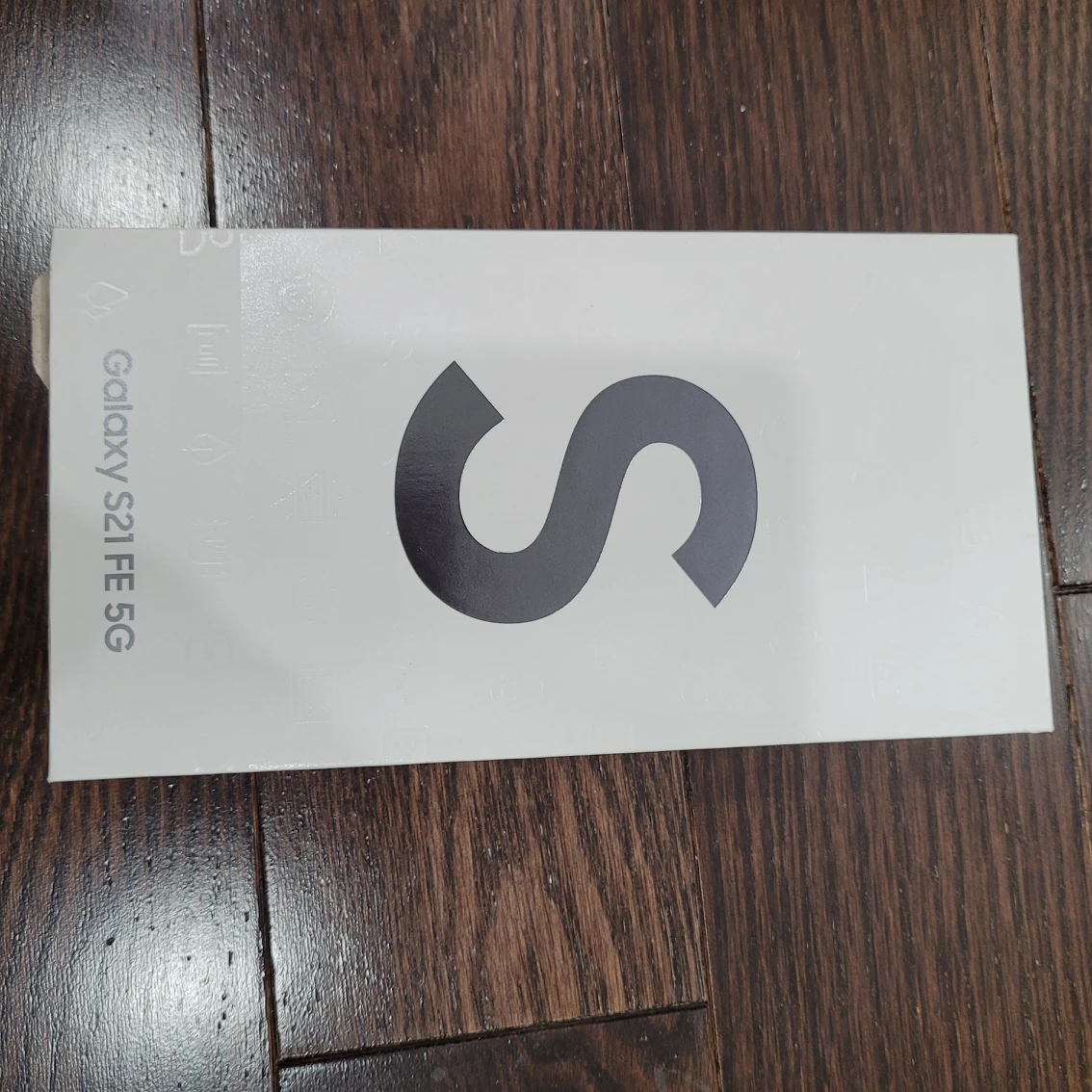 Samsung Galaxy S21 FE / New , unlock
