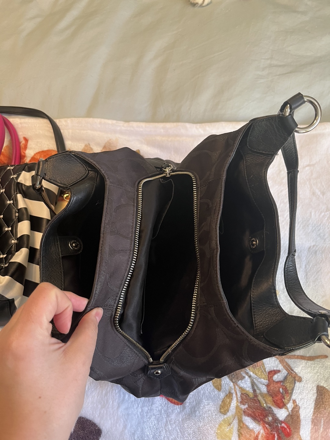 Coach Hand Bag - photo 3