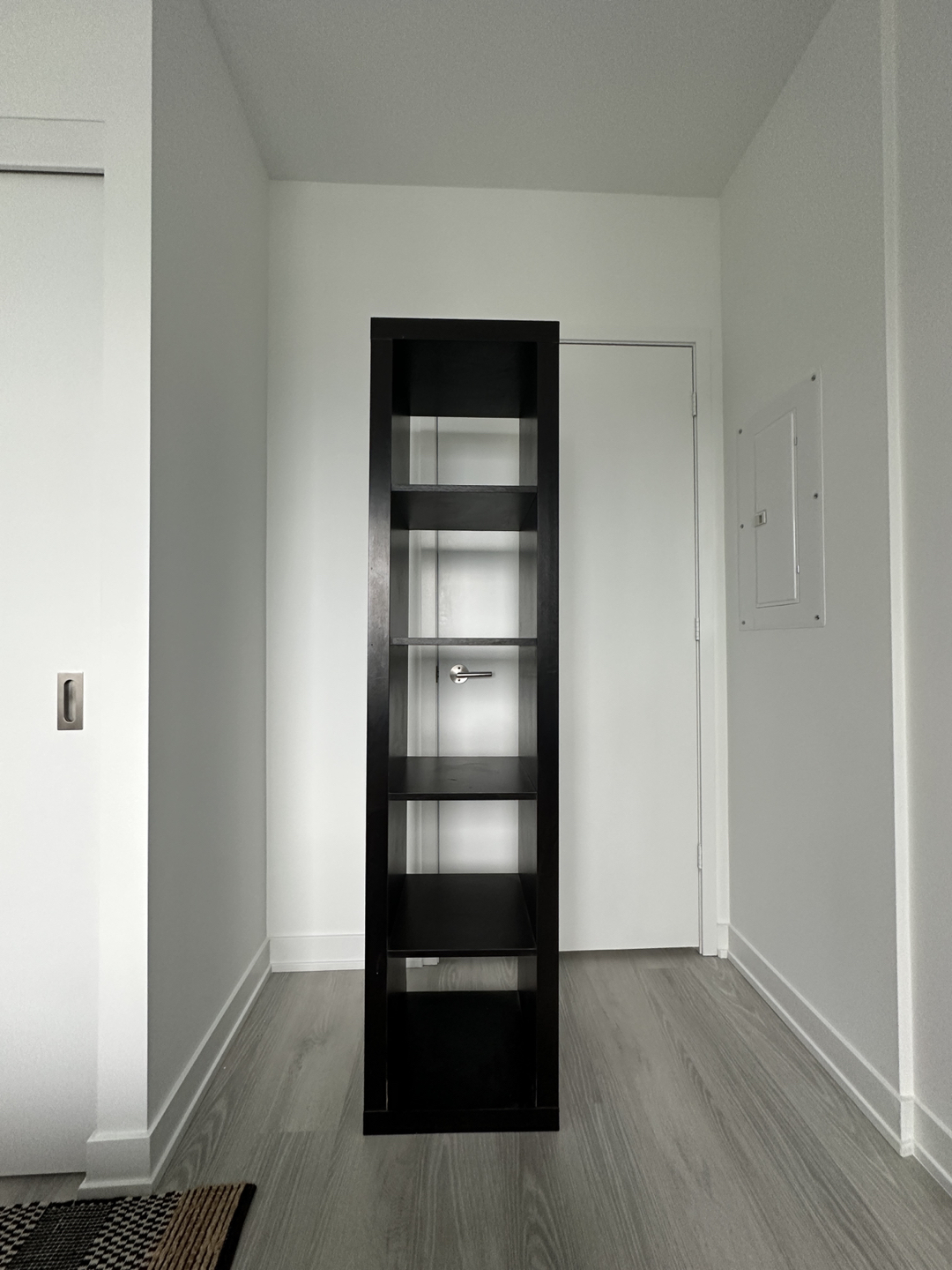 Sturdy Bookshelf, Shelving Unit thumbnail