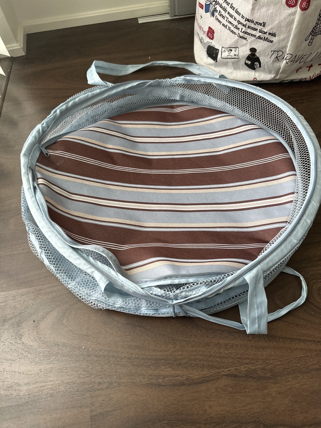 Laundry basket - photo 2