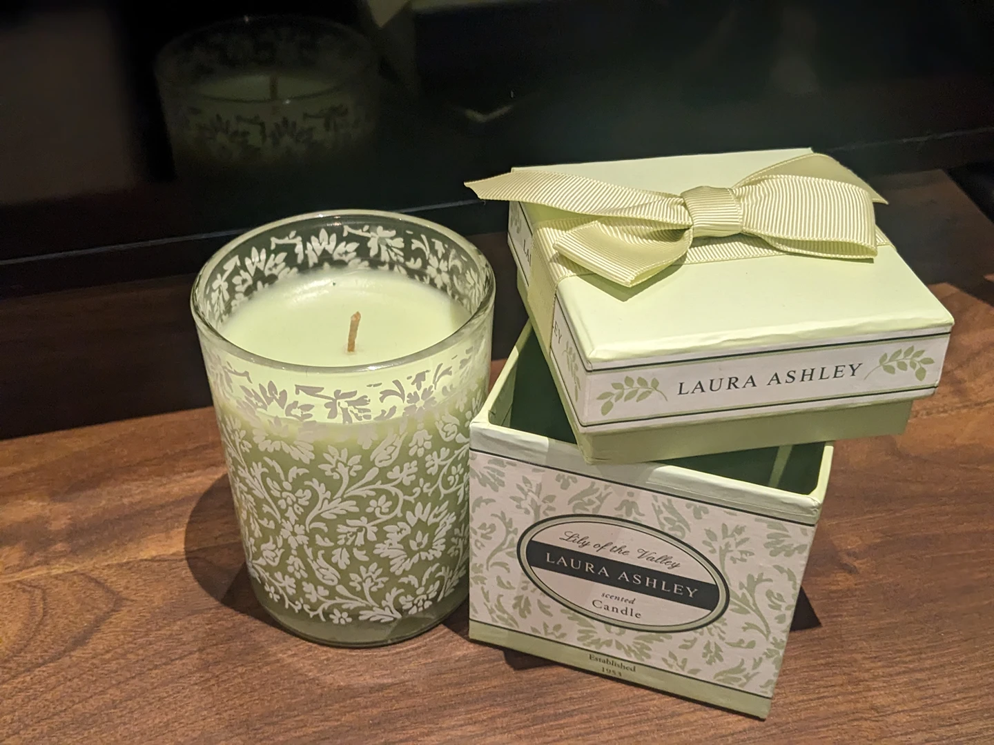 Laura Ashley candle - photo 2