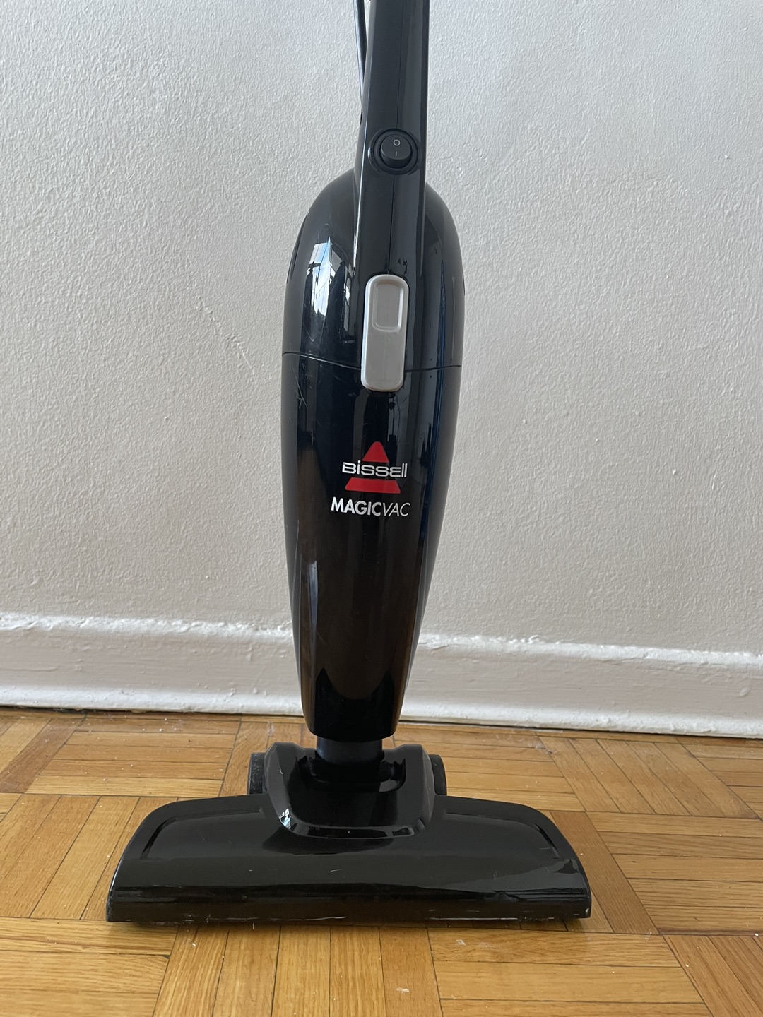 Bissell Magic Vac Lightweight Bagless Stick Vacuum Cleaner - photo 3
