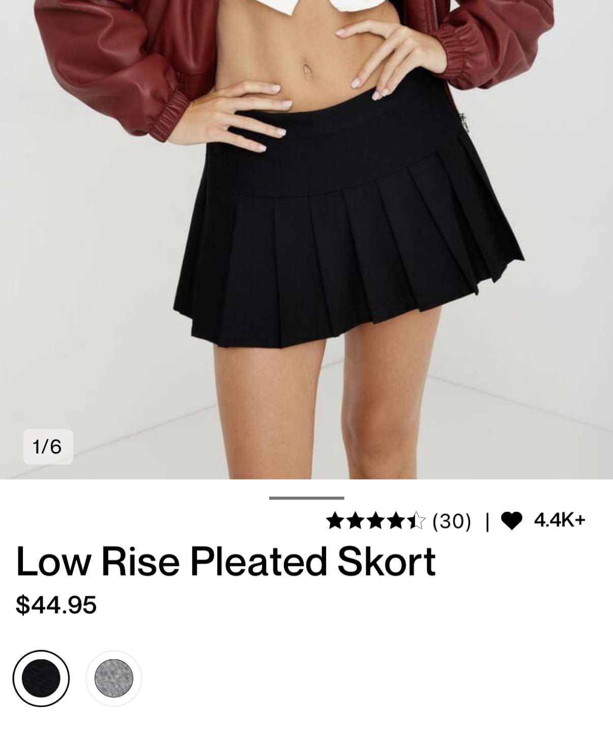 Black pleated skort from Garage💸 thumbnail
