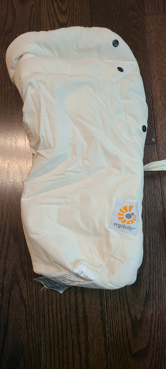 Ergobaby carrier infant insert, from 7 lb - photo 4