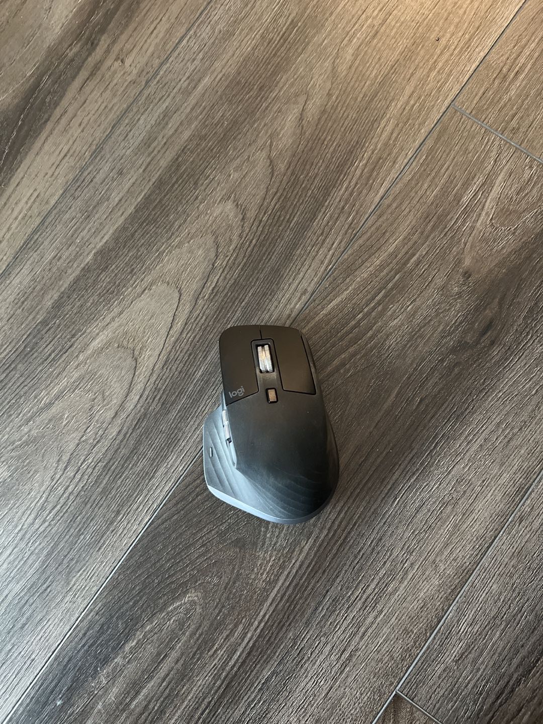 Logitech MX master 3 mouse thumbnail