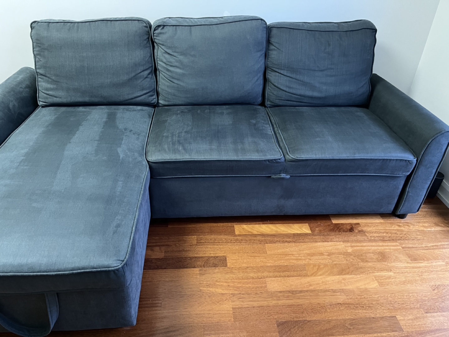 Reversible Sectional Pullout Structube Couch