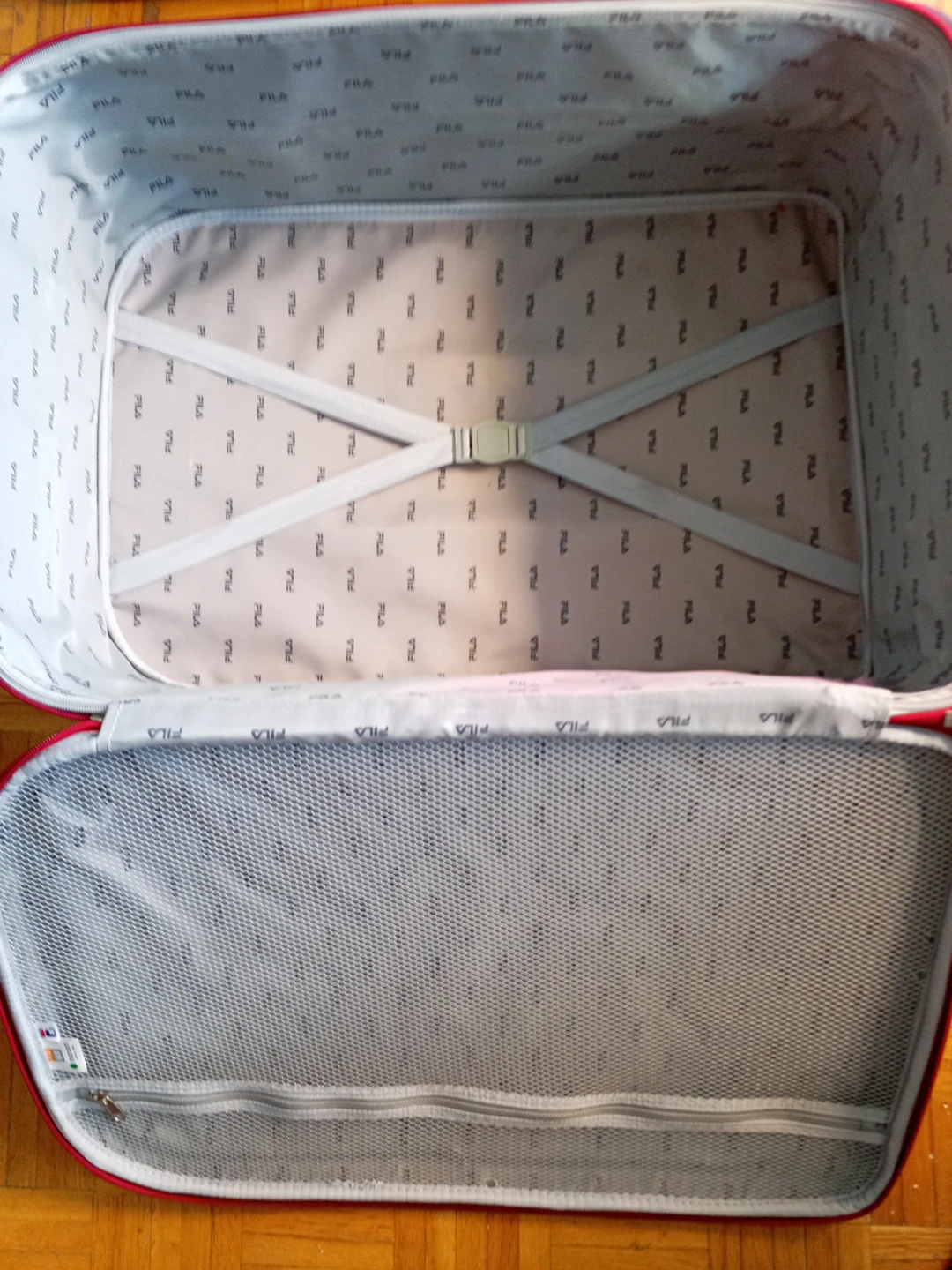 Carry-on luggage - photo 5