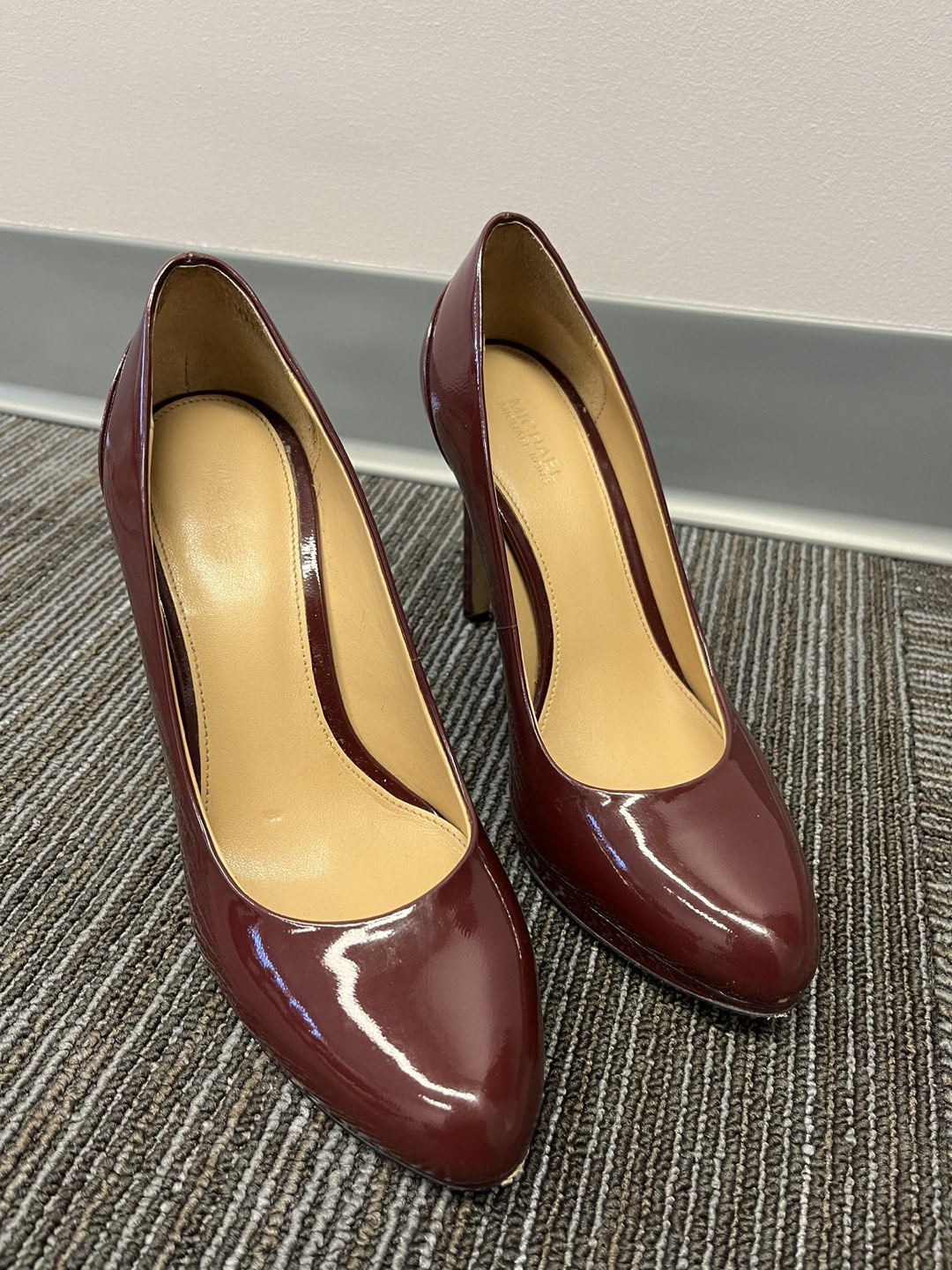 Michael Kors Shoes (size 7) thumbnail