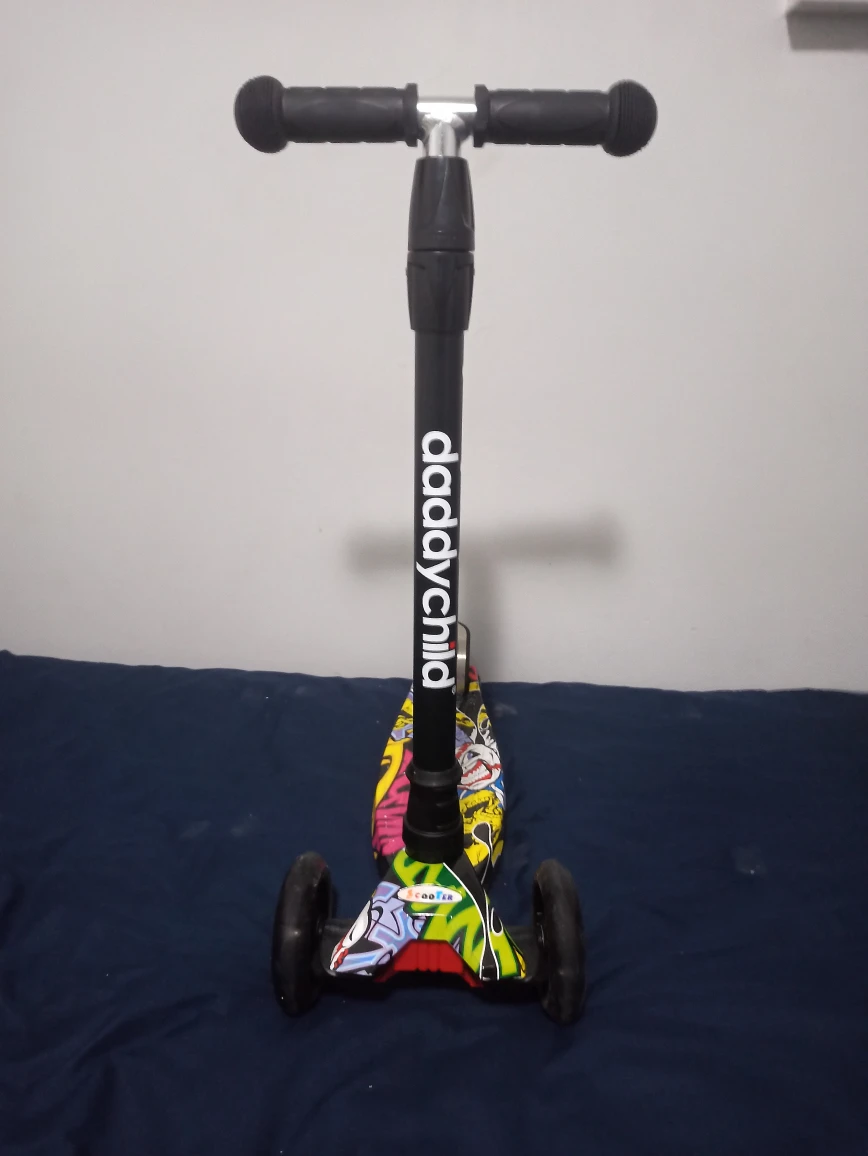 Kid's Scooter on Sale - photo 3