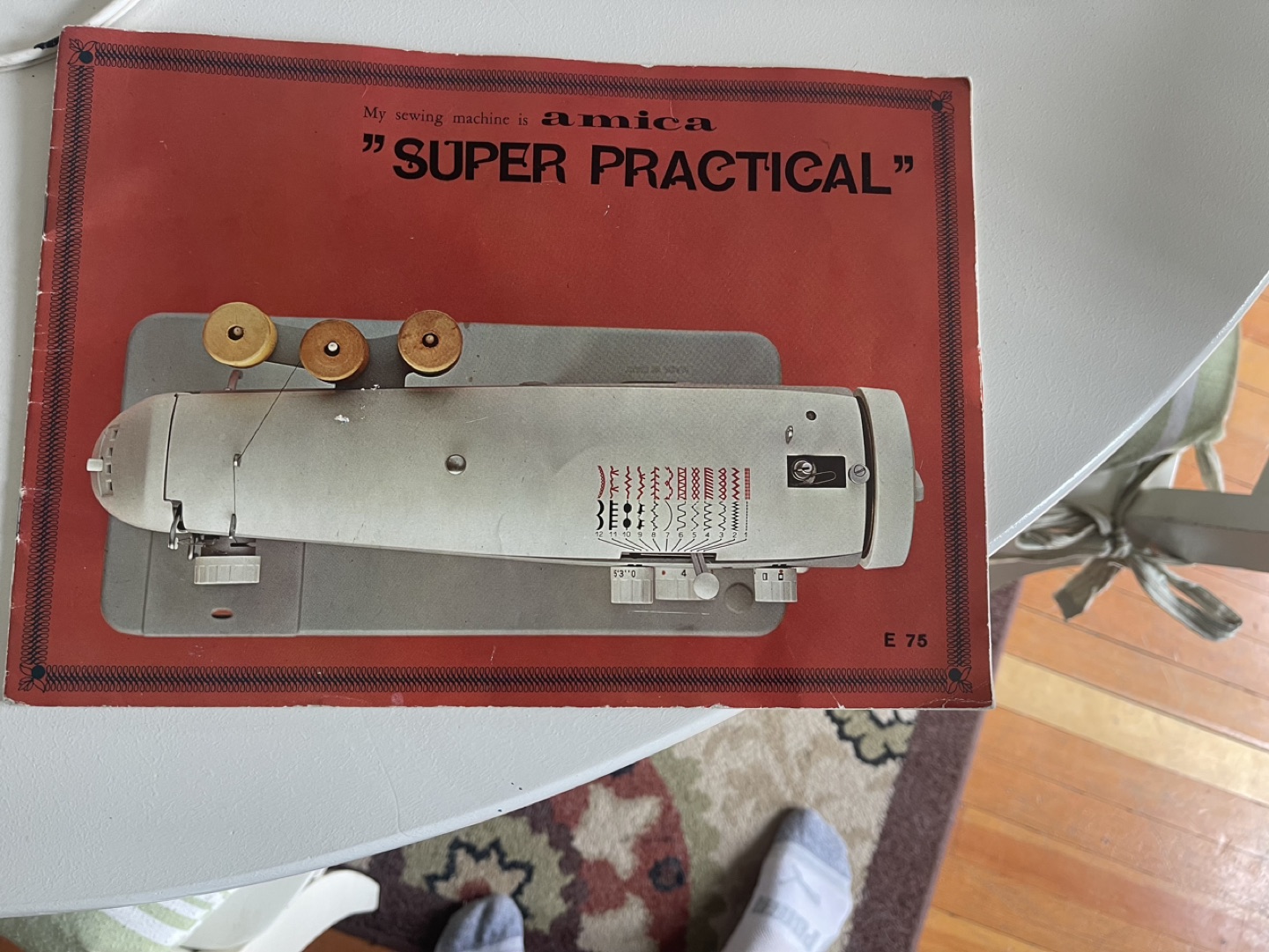 Cortina Sewing machine - photo 2