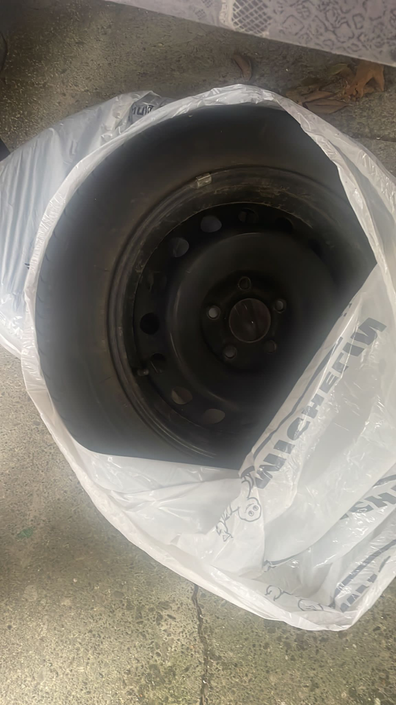 Honda Rims & Tires - photo 3