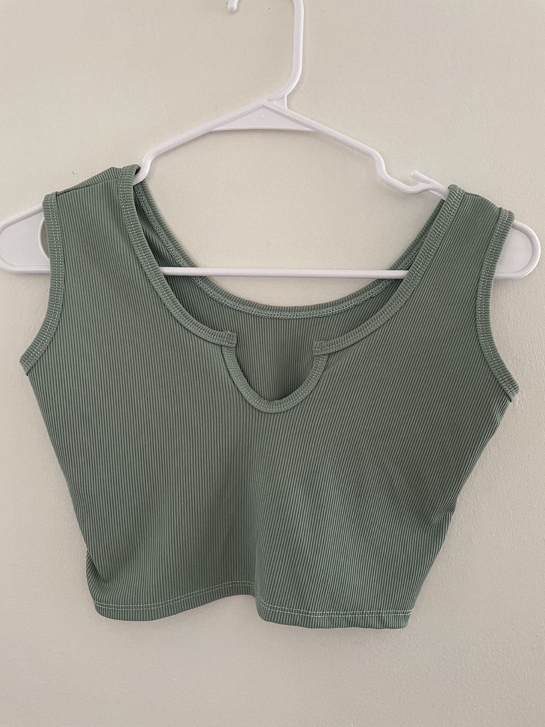Tank top thumbnail