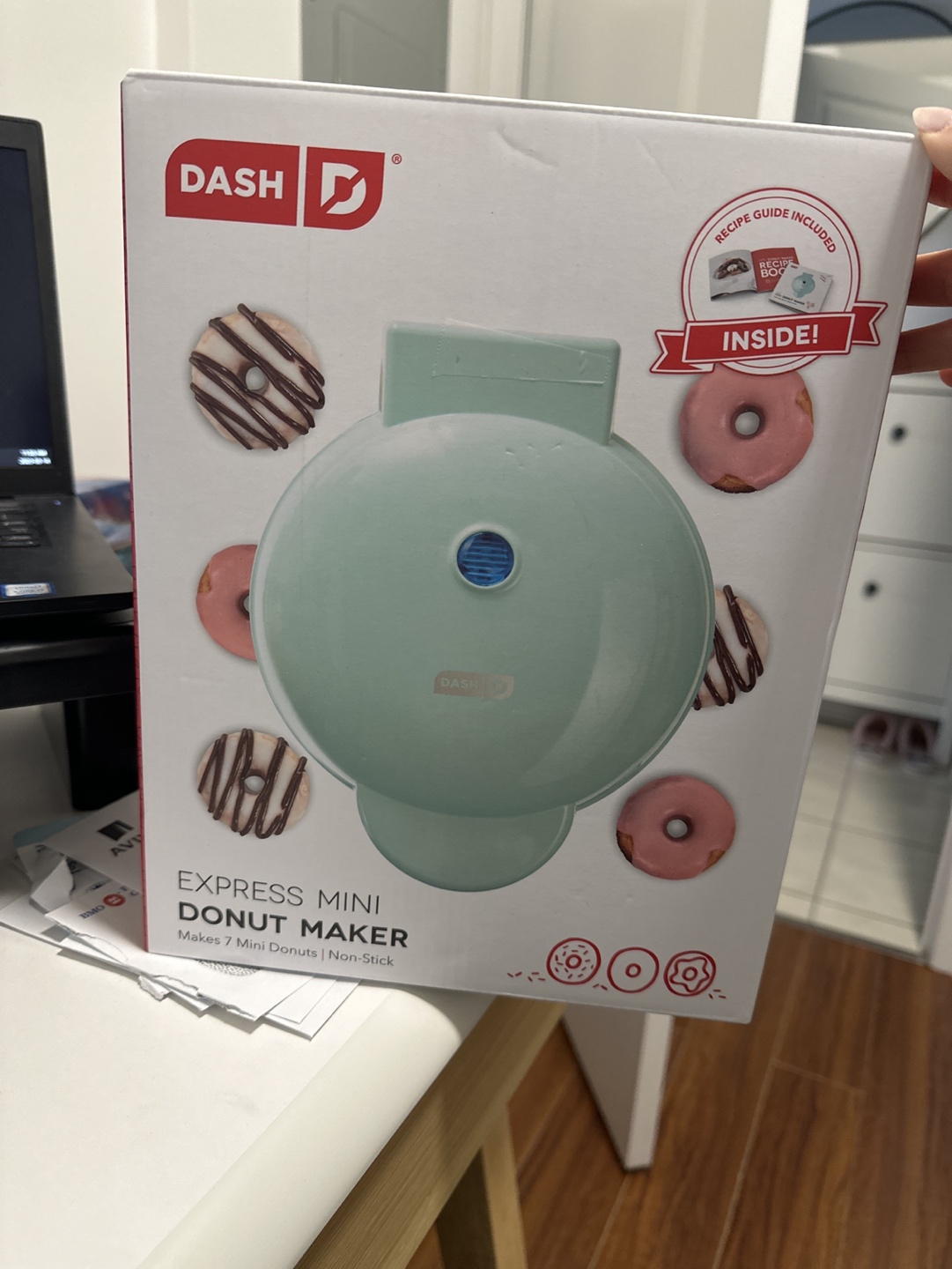 Express Mini Donut Maker thumbnail