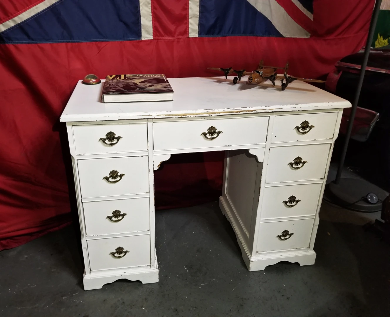 Antique 8 drawer Desk / Foyer / Corridor / Cuddy thumbnail
