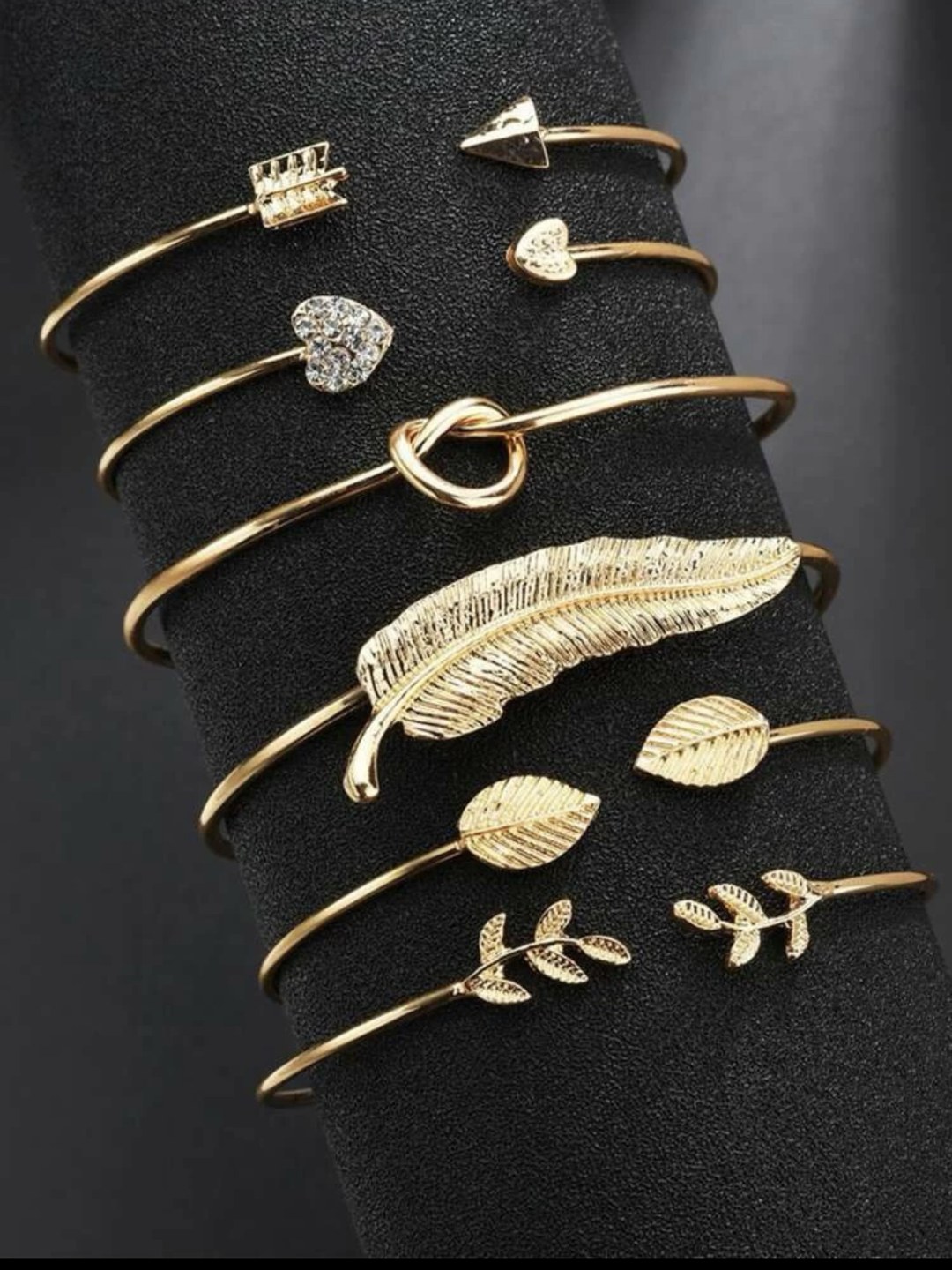Set of bangles thumbnail