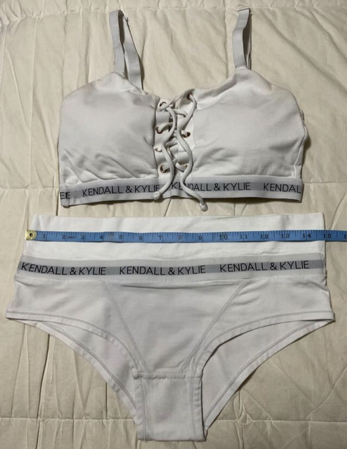 Kendall & Kylie Sets (Grey/White) image indicator(4)