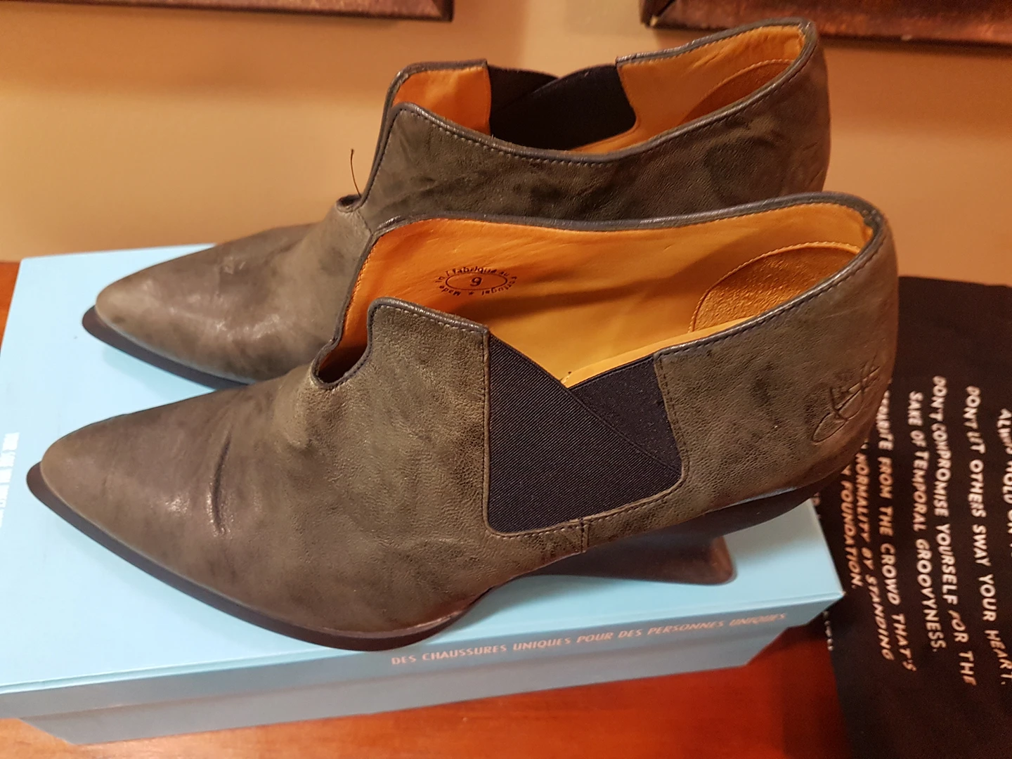 Fluevog Ishshoes quiver slip on wedge image indicator(4)