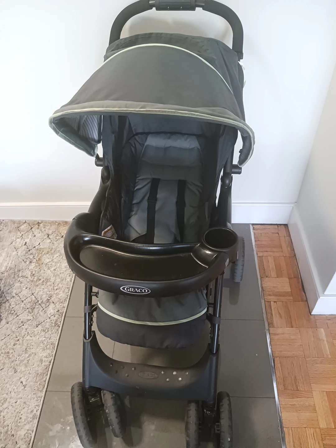 Graco Stroller + car seat + stroller cover - photo 3