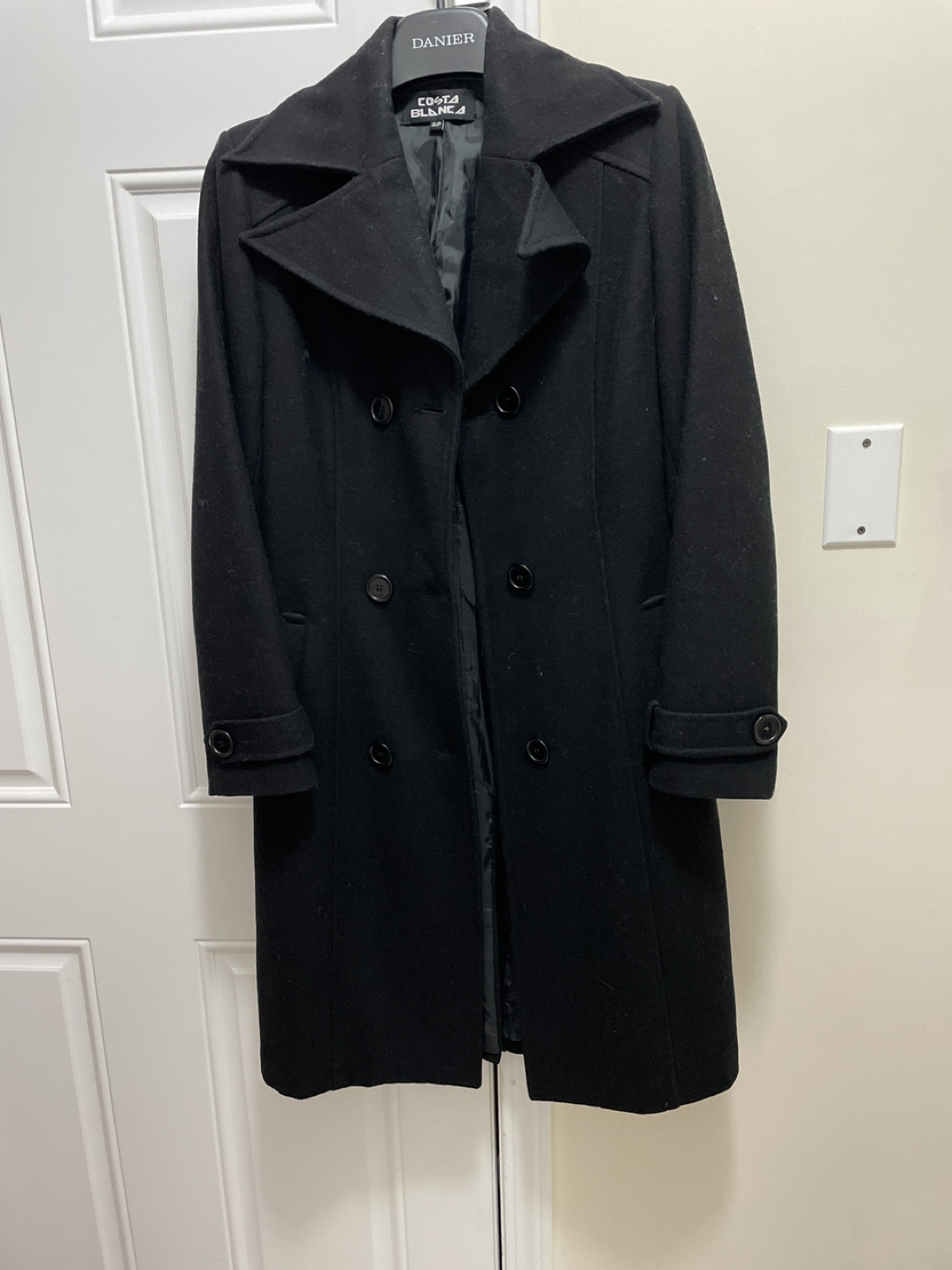 Jacket size small from Costa Blanca like new - photo 3