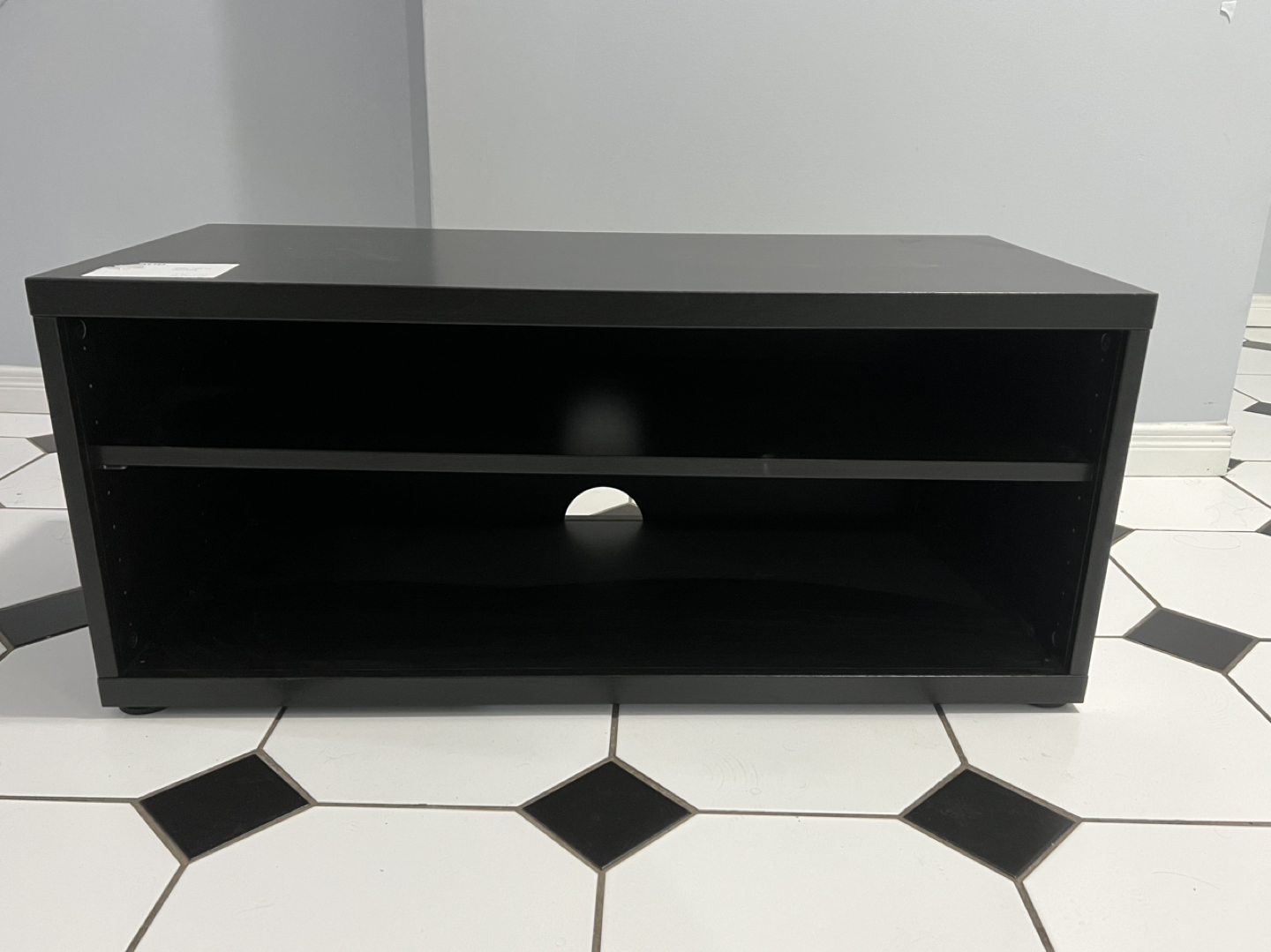 TV stand with Storage Shelve image indicator(3)