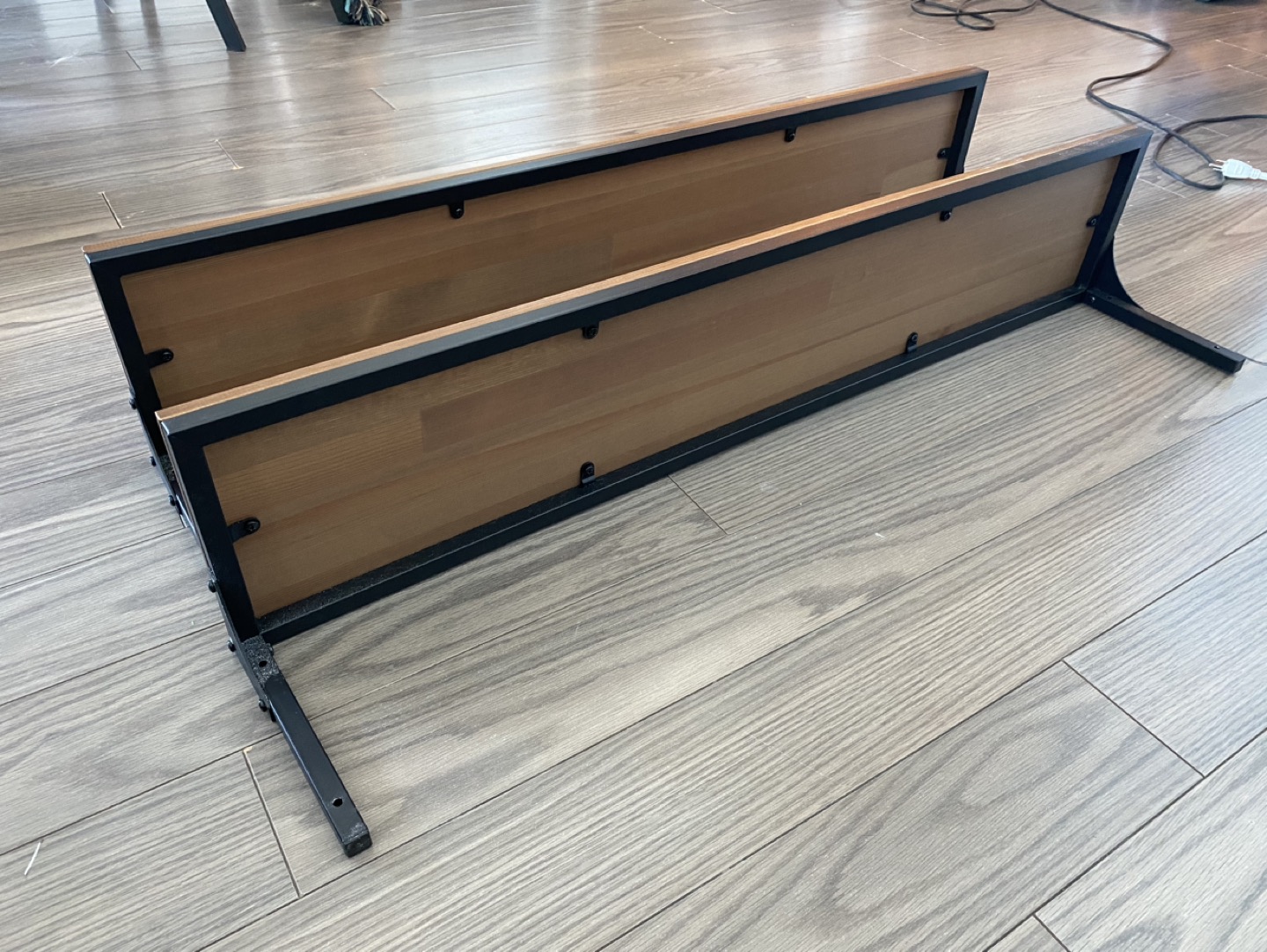 2 pc Book Shelf 40” - photo 2