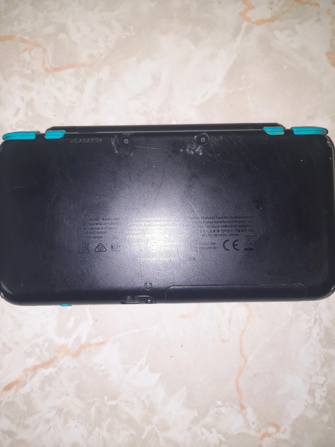 Nintendo 2DS XL - photo 2