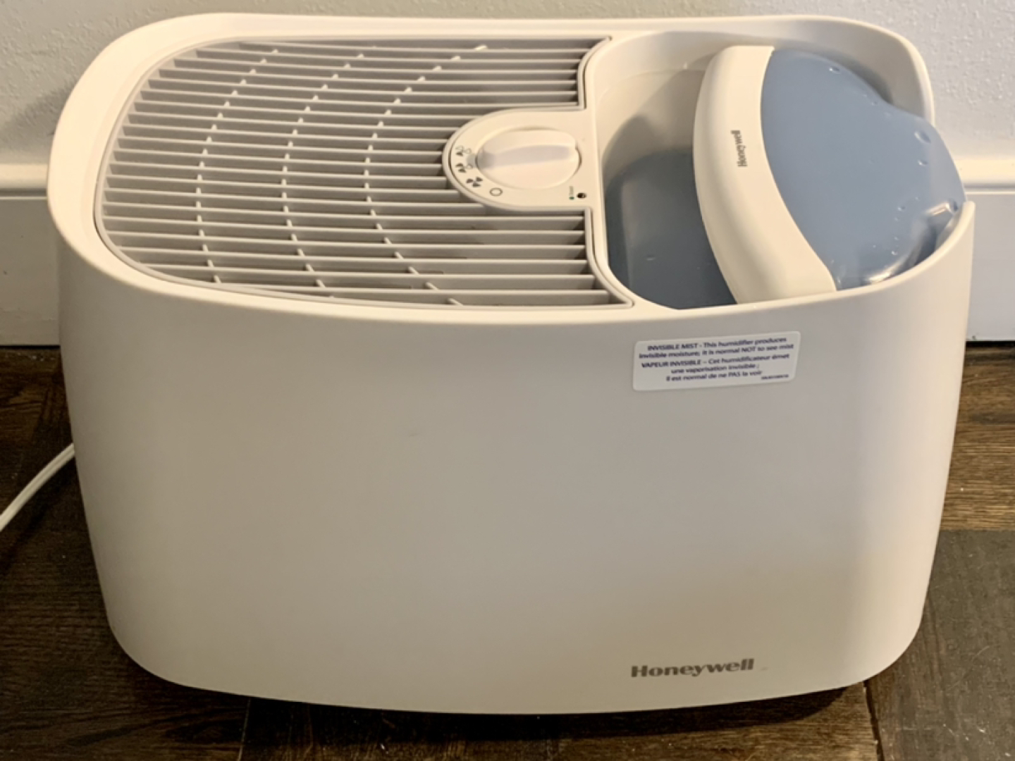 Honeywell QuietCare Humidifier ⭐ MUST GO BY MID APRIL ⭐ - photo 5