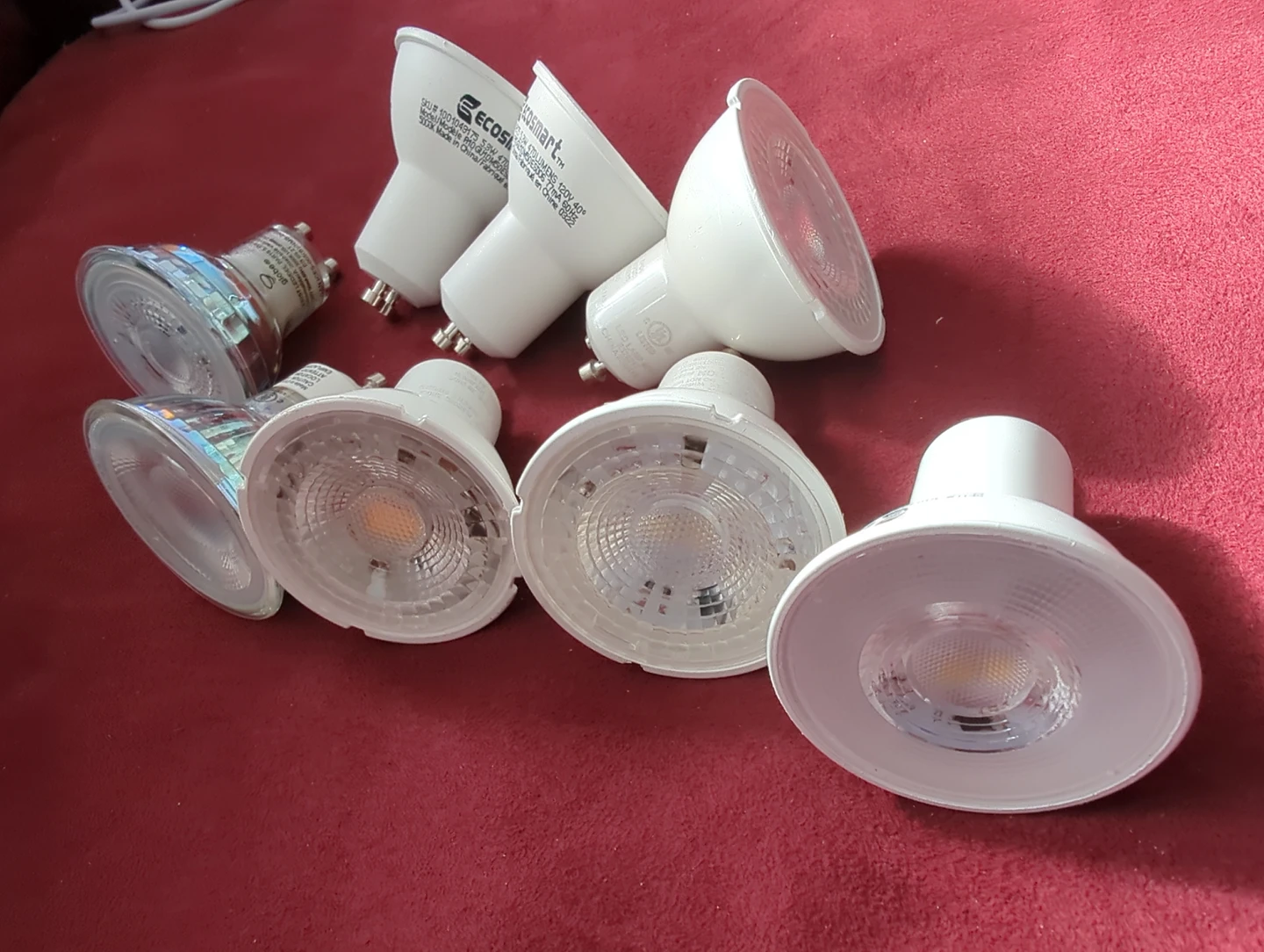 8 LED bulbs assorted - 50 Watts - GU 10 base thumbnail