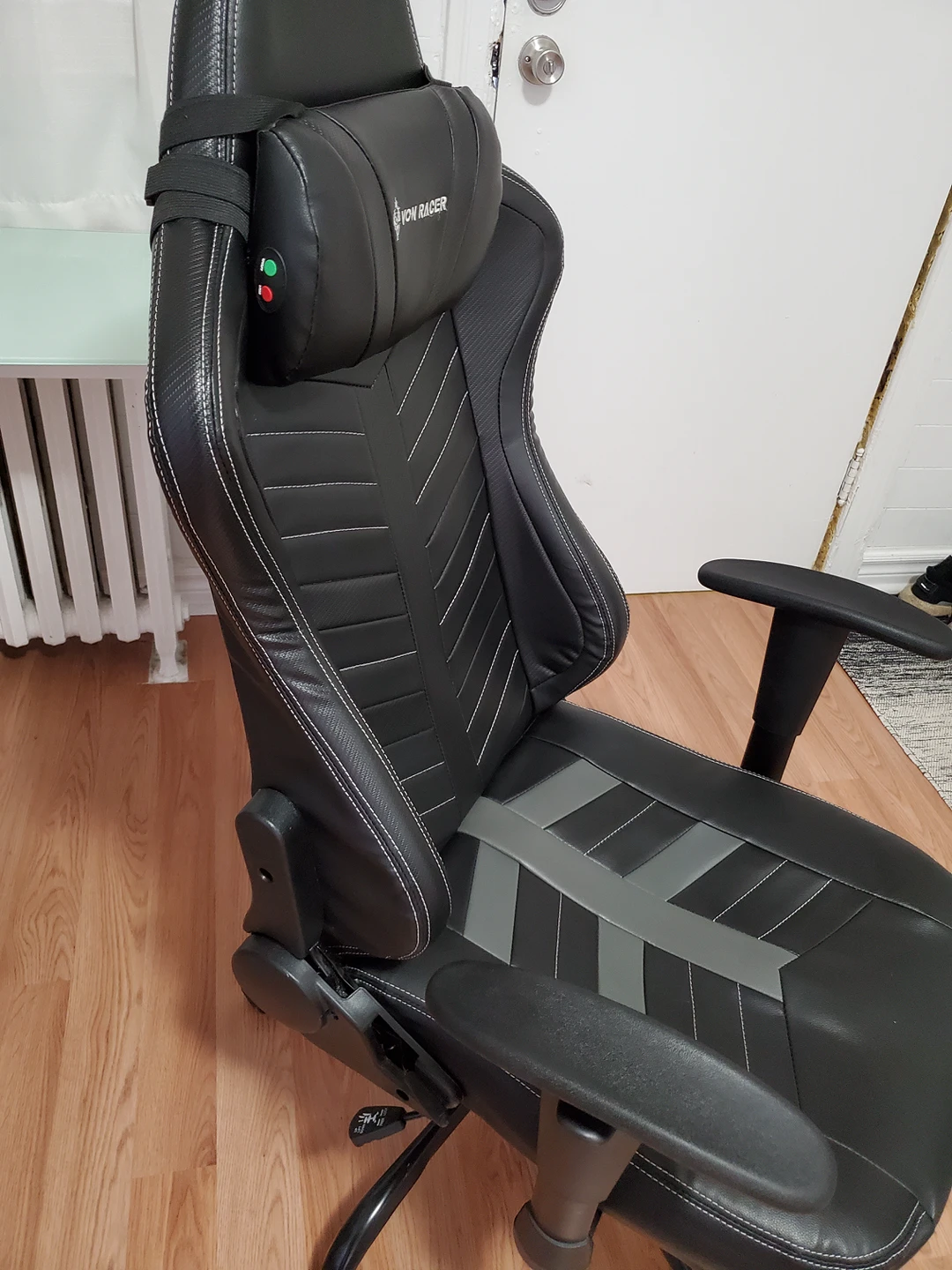 Gaming chair - can deliver! - photo 3