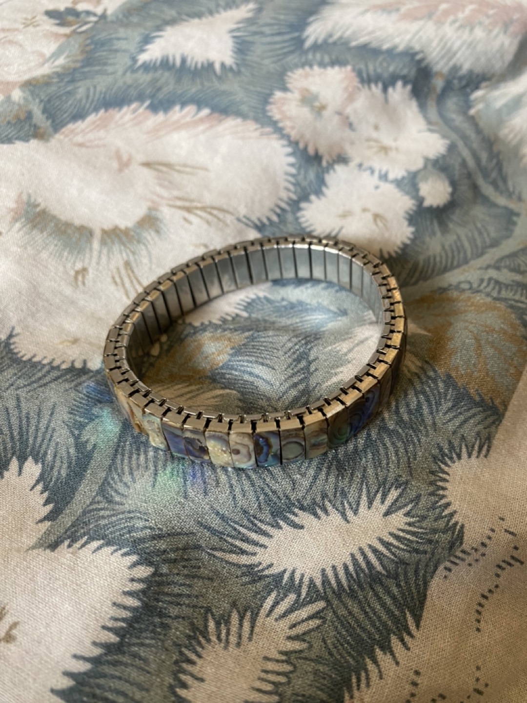 Vintage Accordion Bracelet image indicator(4)