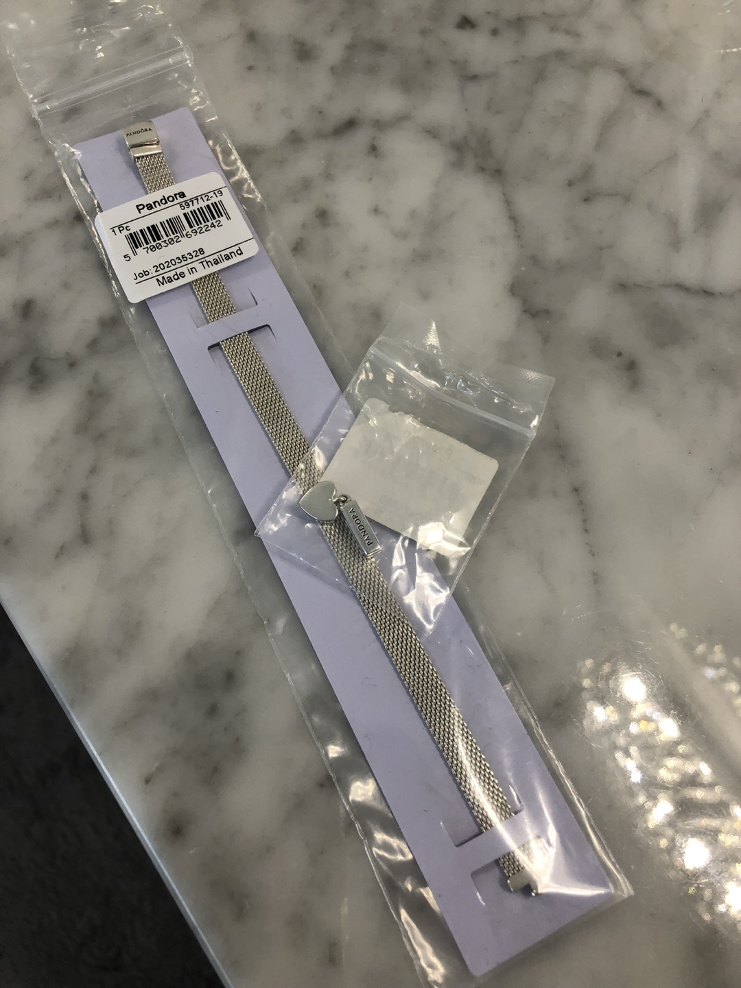 Pandora Bracelet and charm image indicator(5)