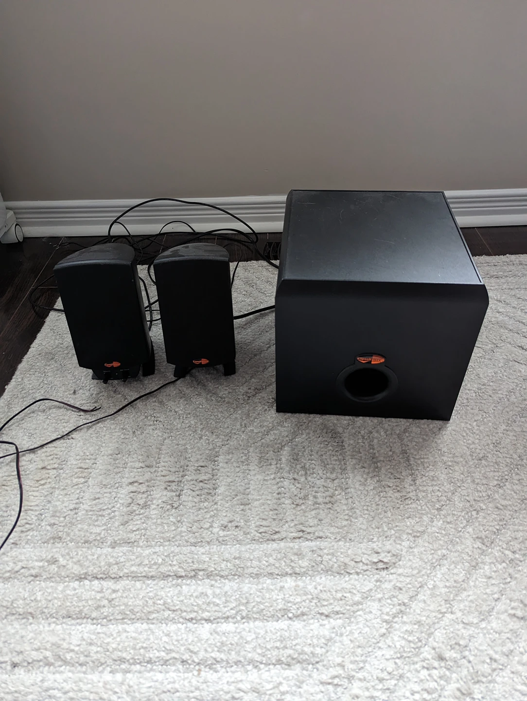 Klipsch ProMedia 2.1 computer speakers thumbnail