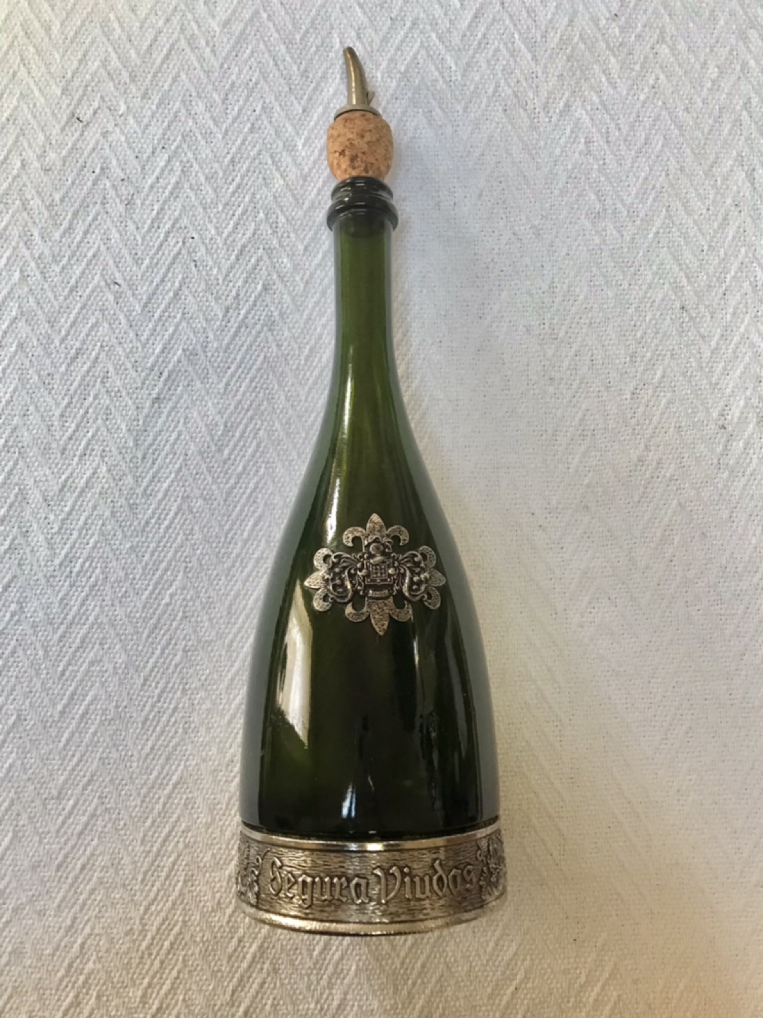 Segura Viudas Olive Oil Dispenser Bottle image indicator(2)