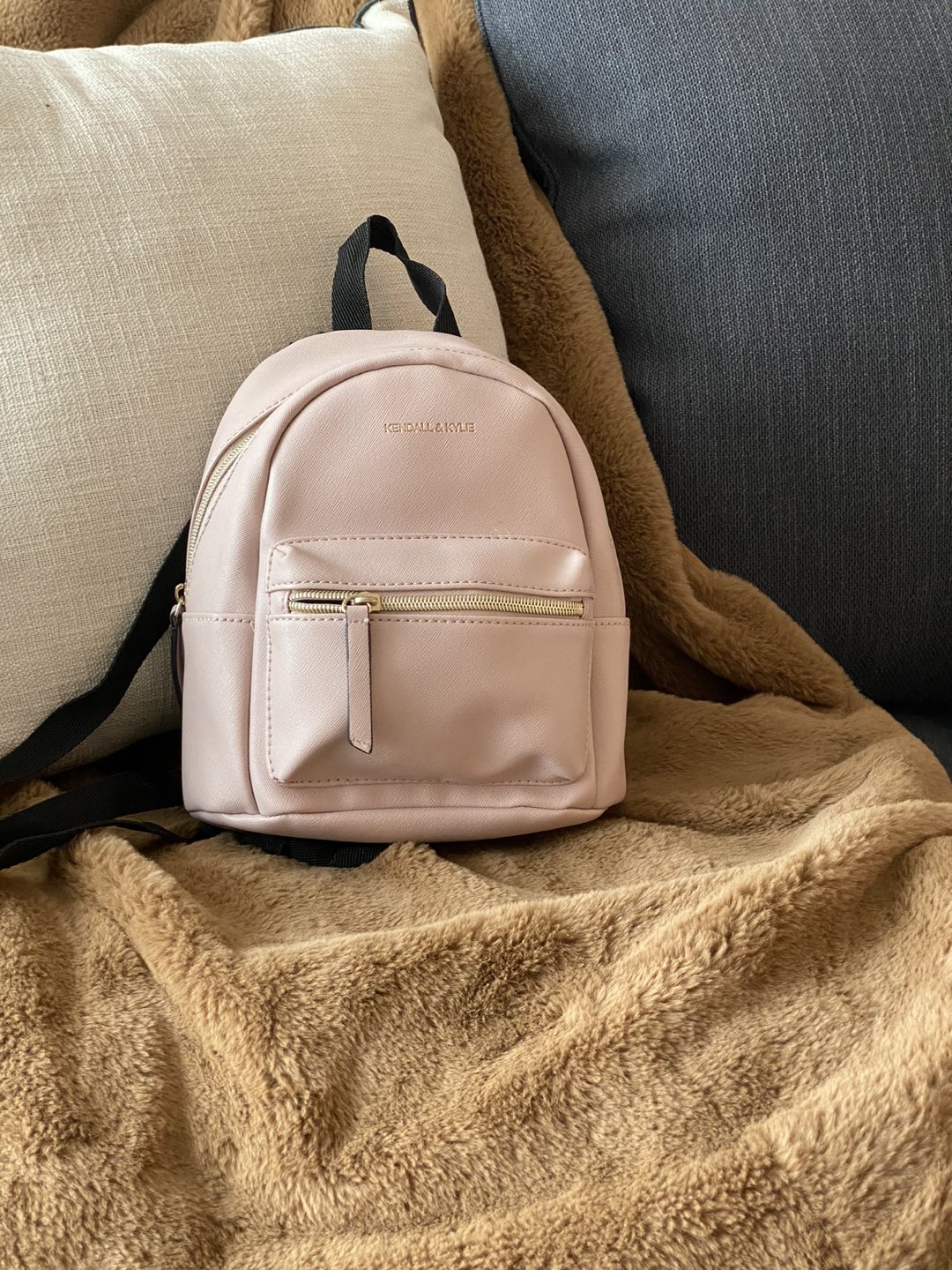 Kendall and Kylie backpack in pink leather thumbnail