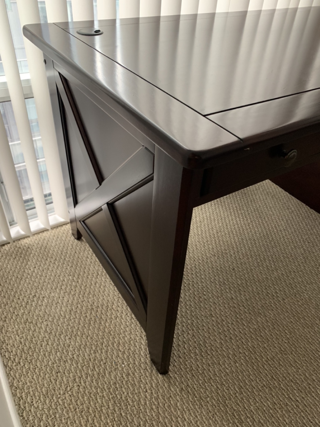 Wooden Desk - photo 3