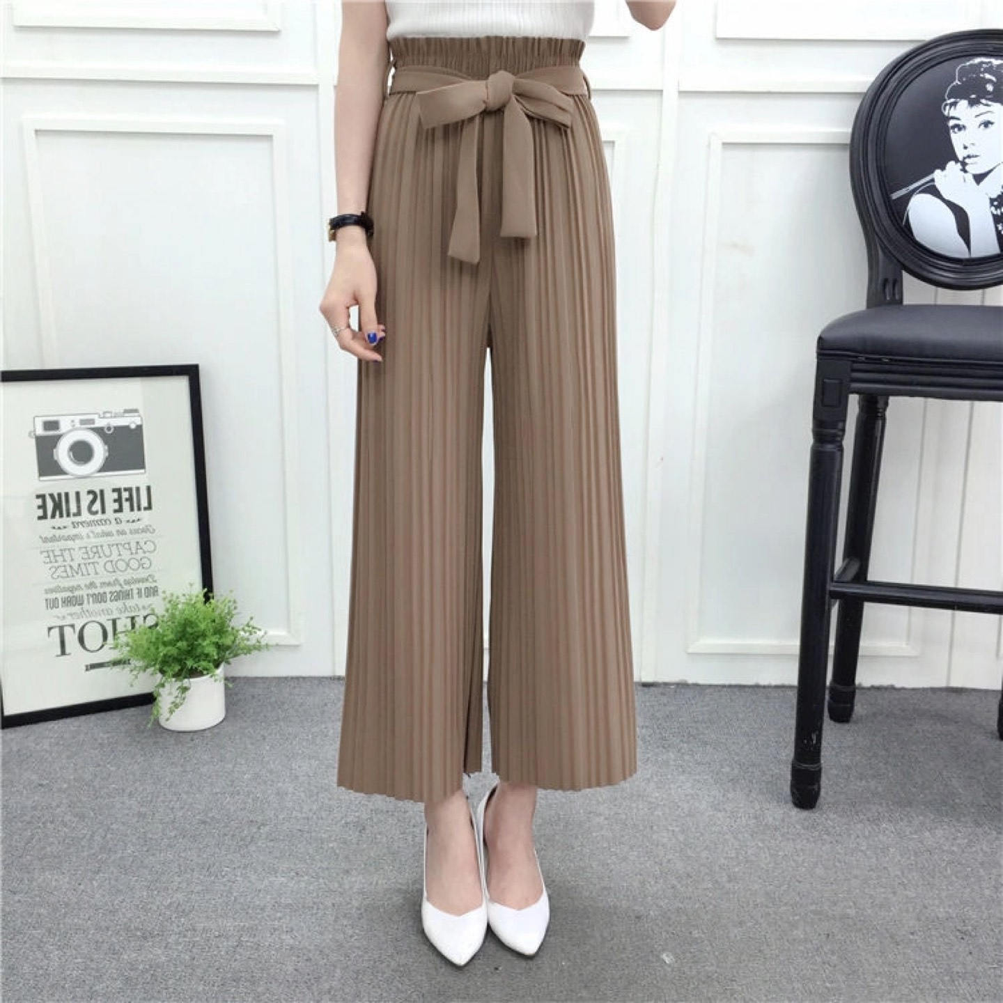 Coffee Pleated Pants (S) thumbnail