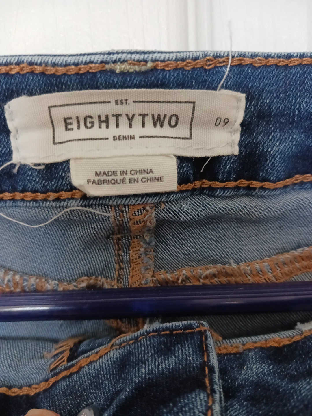 🏀 Denim shorts image indicator(3)